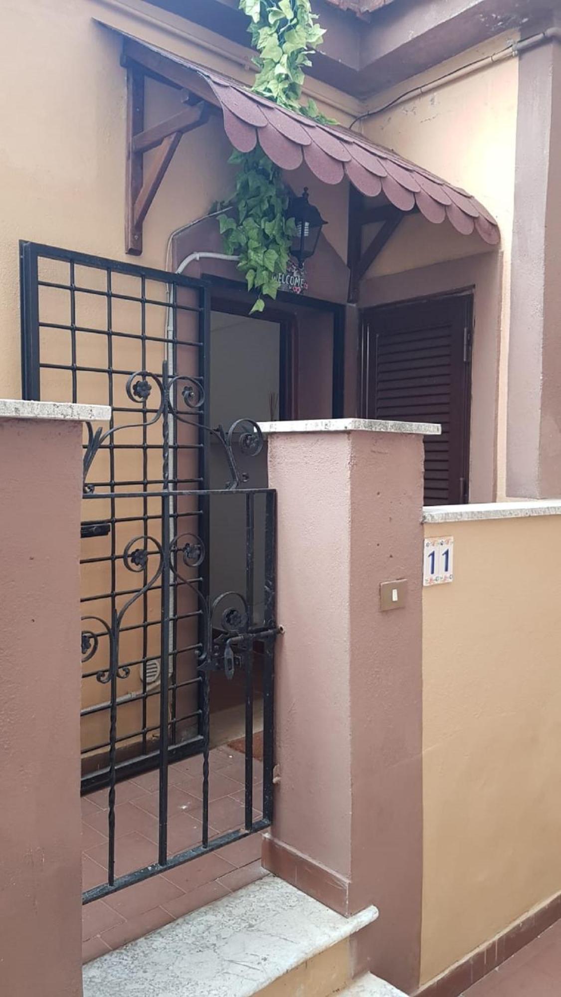 Vatican Canal 9-11 Apartamento *